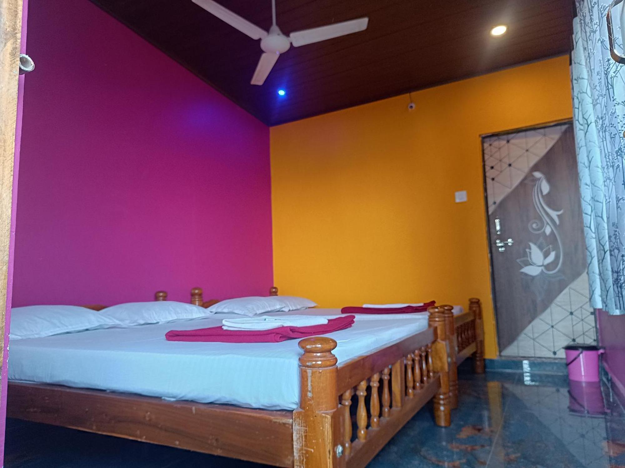 Gokarna Beach Stay Exterior foto